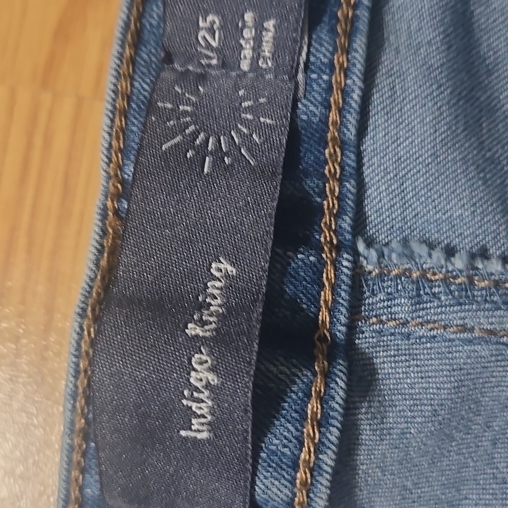 Indigo Rising Flared Jeans - Picture 2 of 3